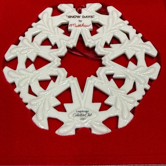2003 Longaberger Collectors Club Ben Snow Days White Ceramic Ornament - Picture 3 of 6